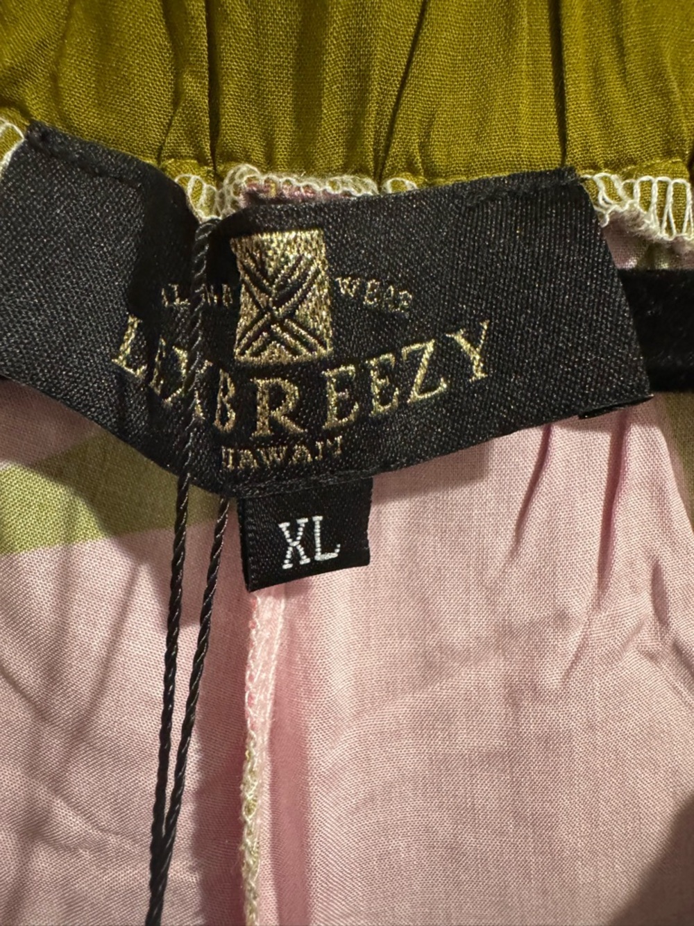 Lexbreezy Pink & Olive Floral Print Pants with Pockets! - Picture 2 of 2